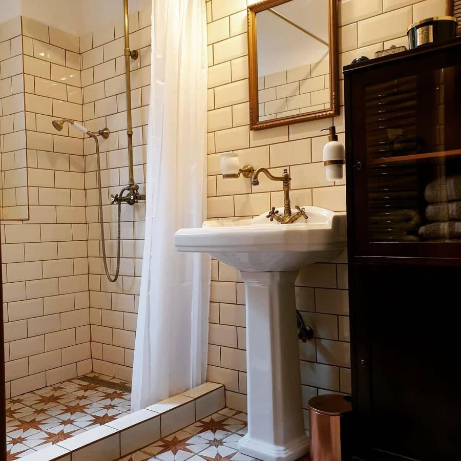 Zlata Leta - Apartmanovy Dum ヤーヒモフ エクステリア 写真